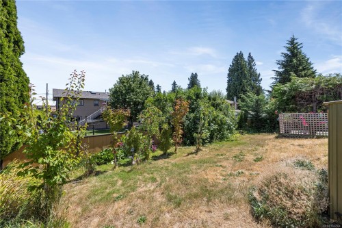 1777 Latimer Rd, Nanaimo, BC 