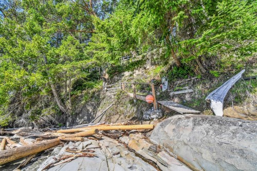 919 Salal Dr, Mudge Island, BC 