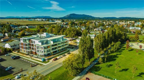 #107-9570 Fifth St, Sidney, BC - Outdoor With View