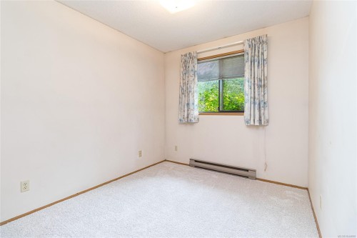 A-1143 Munro St, Esquimalt, BC 