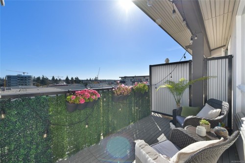 #421-2871 Jacklin Rd, Langford, BC - Outdoor