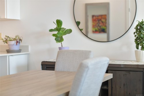 #421-2871 Jacklin Rd, Langford, BC - Indoor