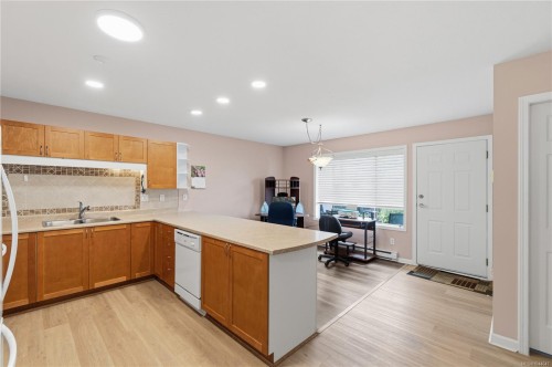 #38-454 Morison Ave, Parksville, BC 