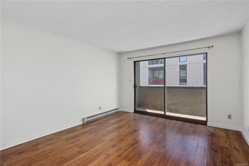 #302-755 Hillside Ave, Victoria, BC - Indoor Photo Showing Other Room