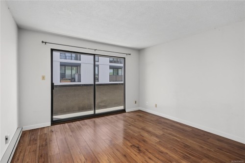#302-755 Hillside Ave, Victoria, BC - Indoor Photo Showing Other Room