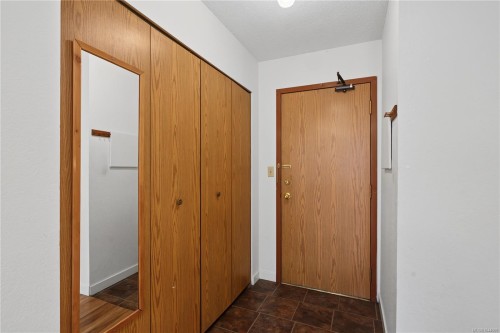 #302-755 Hillside Ave, Victoria, BC - Indoor Photo Showing Other Room