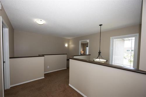 602 Kirkbridge Dr, Winnipeg, MB - Indoor