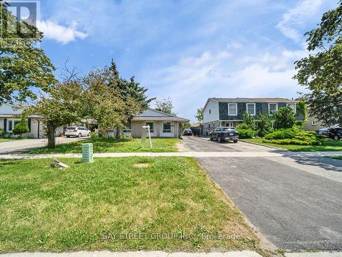 3068 Morning Star Drive, Mississauga, ON - Outdoor With Facade
