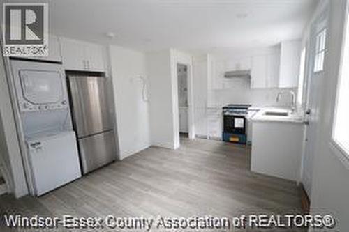 1228 Dougall - Adu, Windsor, ON - Indoor Photo Showing Other Room
