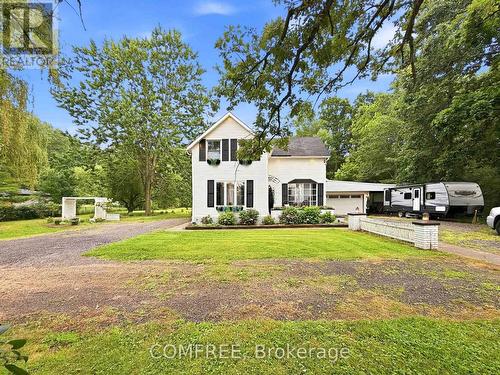 8950 Brown Road, Niagara Falls (Brown), ON - Outdoor