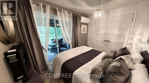 8950 Brown Road, Niagara Falls (Brown), ON - Indoor Photo Showing Bedroom
