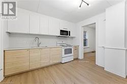 1 - 176 DARLING STREET Brantford, ON N3S 3W6