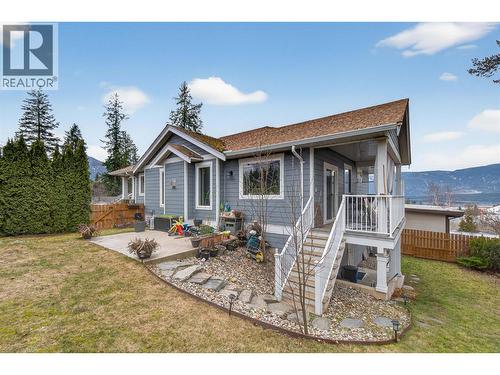 2991 7 Avenue Ne, Salmon Arm, BC - Outdoor