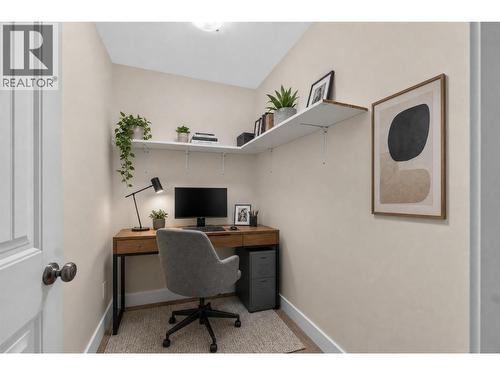 Suite Virtually Staged - 2991 7 Avenue Ne, Salmon Arm, BC - Indoor Photo Showing Office