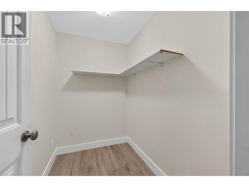 Suite - 2991 7 Avenue Ne, Salmon Arm, BC - Indoor