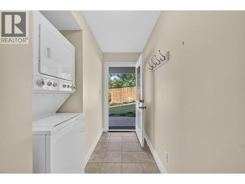 Suite - 2991 7 Avenue Ne, Salmon Arm, BC - Indoor Photo Showing Laundry Room