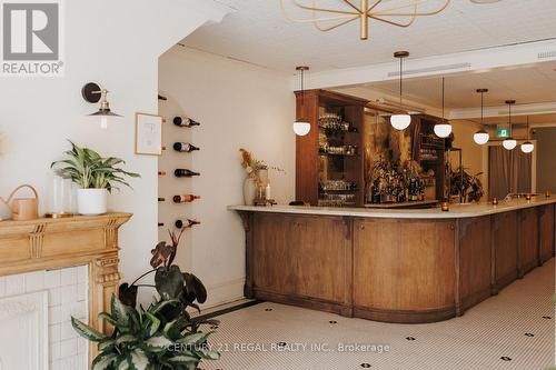 1564 Queen Street W, Toronto, ON 