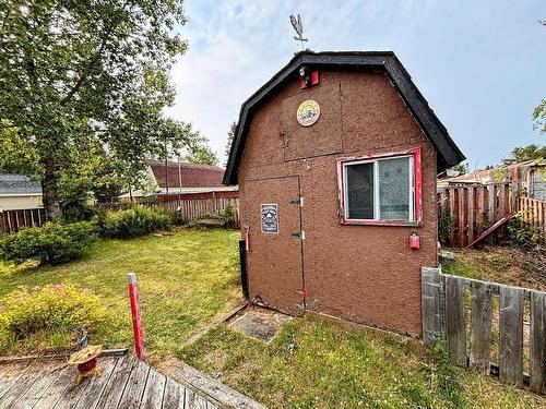24 Jackson Crescent, Marathon, ON 