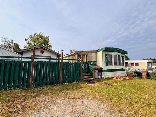 24 Jackson Crescent, Marathon, ON 