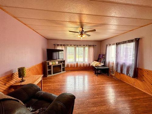 24 Jackson Crescent, Marathon, ON 
