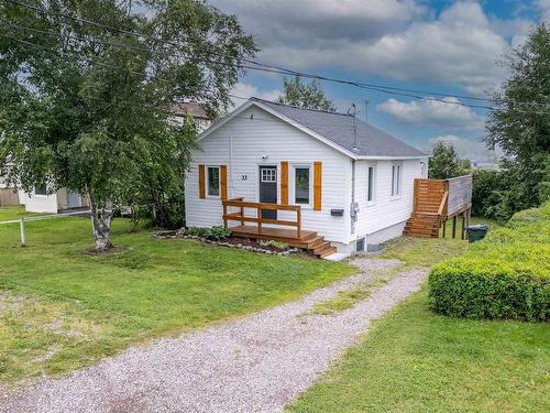 33 Richmond Street, Sydney, NS - Outdoor