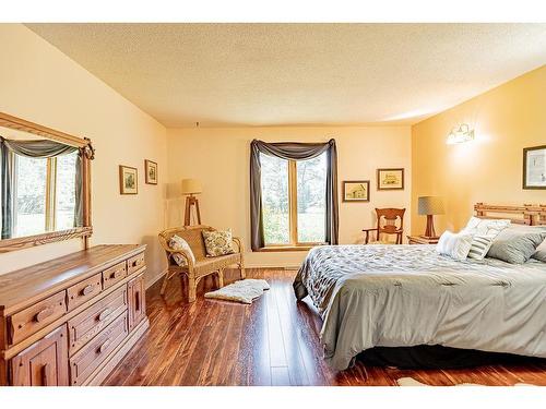 4600 Mapleward Rd., Thunder Bay, ON - Indoor Photo Showing Bedroom
