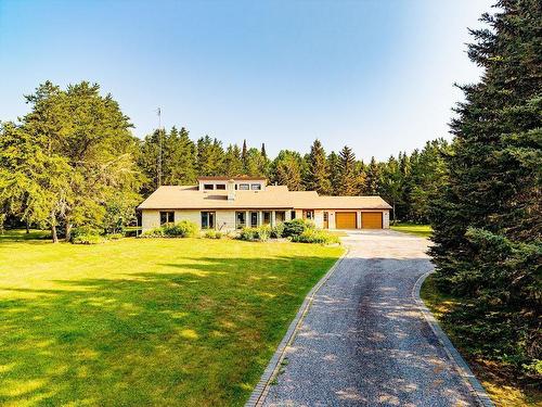 4600 Mapleward Rd., Thunder Bay, ON - Outdoor