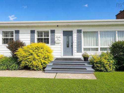 74 Church Street, Florence, NS - Outdoor