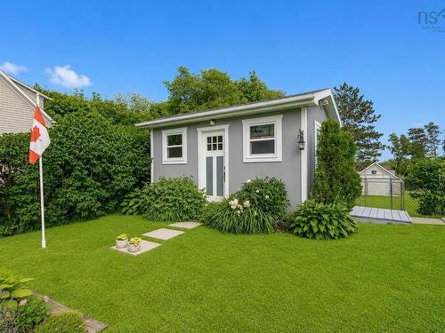74 Church Street, Florence, NS - Outdoor
