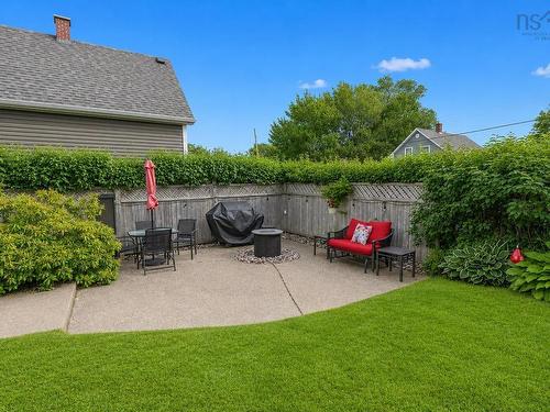74 Church Street, Florence, NS - Outdoor