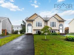 84 Taylorwood Lane  Eastern Passage, NS B3G 0C8