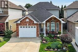 25 ERIC BURKE Court  Hamilton, ON L9A 5J6