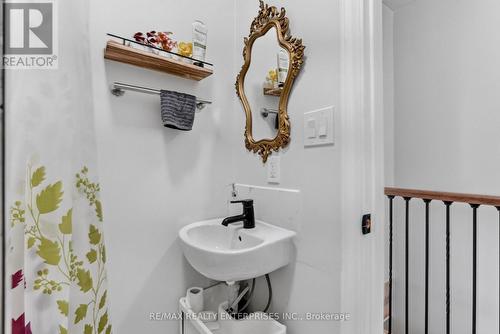 664 King Street, Port Colborne, ON - Indoor Photo Showing Bathroom