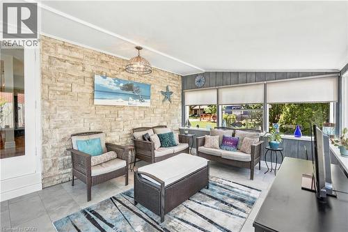 937 Park Avenue W, Burlington, ON - Outdoor With Deck Patio Veranda With Exterior