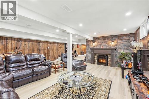 937 Park Avenue W, Burlington, ON - Indoor With Fireplace