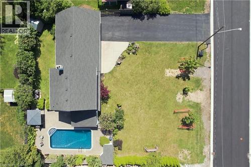 937 Park Avenue W, Burlington, ON - Outdoor With In Ground Pool