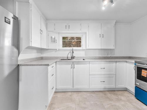 882 Point Prim Road, Point Prim, PE - Indoor Photo Showing Kitchen