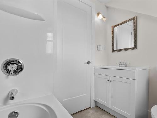 882 Point Prim Road, Point Prim, PE - Indoor Photo Showing Bathroom