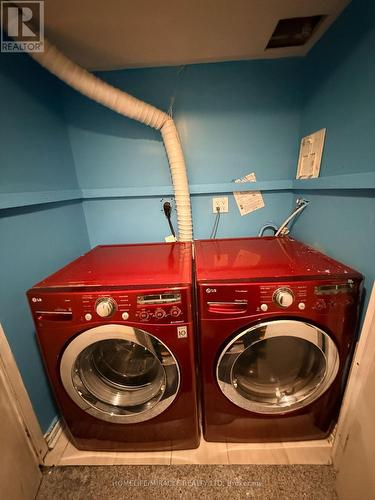 102 Misty Hills Trail, Toronto, ON - Indoor Photo Showing Laundry Room