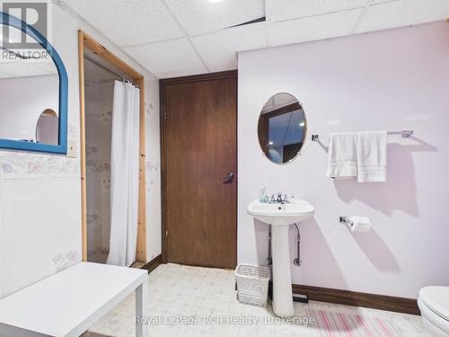 5 Spark Lane, Kincardine, ON - Indoor Photo Showing Bathroom