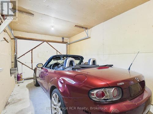 5 Spark Lane, Kincardine, ON - Indoor Photo Showing Garage