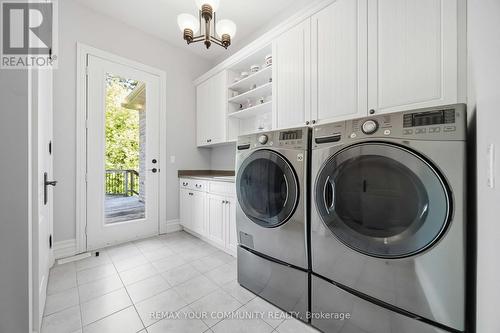 46 Lake Woods Drive, Whitchurch-Stouffville, ON - Indoor Photo Showing Laundry Room