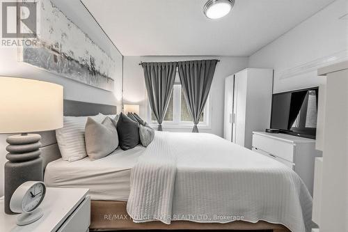 36 Nimrod Crescent, Brampton, ON - Indoor Photo Showing Bedroom