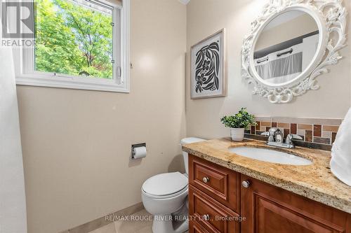 2nd Flr 4 pcs - 36 Nimrod Crescent, Brampton, ON - Indoor Photo Showing Bathroom