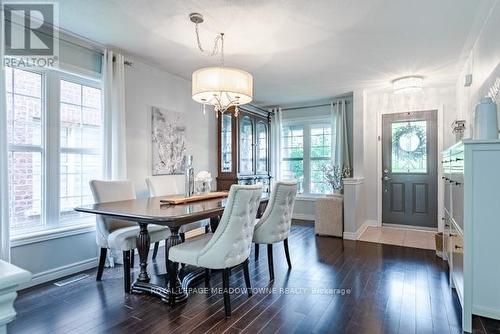 150 Mccready Drive, Milton, ON - Indoor Photo Showing Dining Room