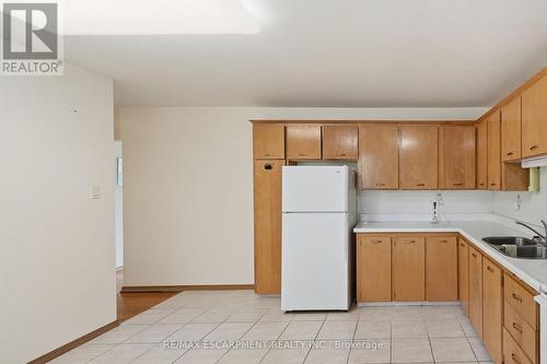 44 Mcdonald Court, Hamilton, ON - Indoor Photo Showing Kitchen With Double Sink
