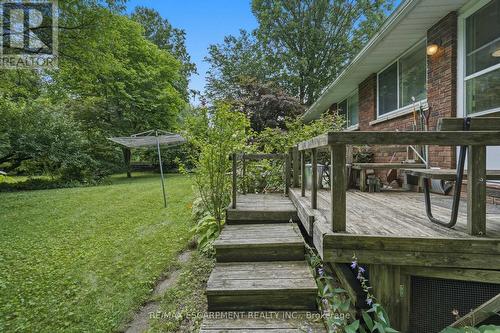 44 Mcdonald Court, Hamilton, ON - Outdoor