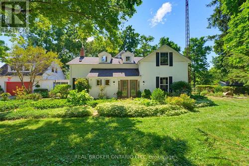 24 Pleasant Ridge Road, Brantford, ON - Outdoor
