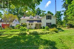 24 PLEASANT RIDGE ROAD  Brantford, ON N3T 5L5