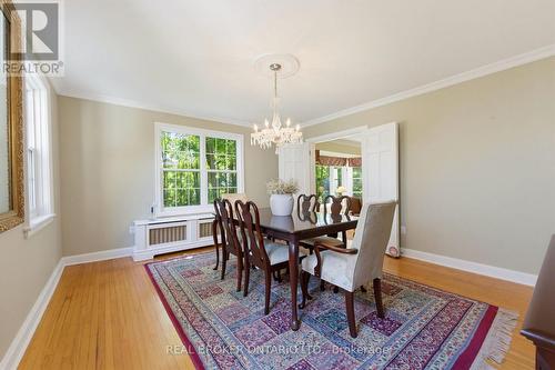 24 Pleasant Ridge Road, Brantford, ON - Indoor Photo Showing Dining Room